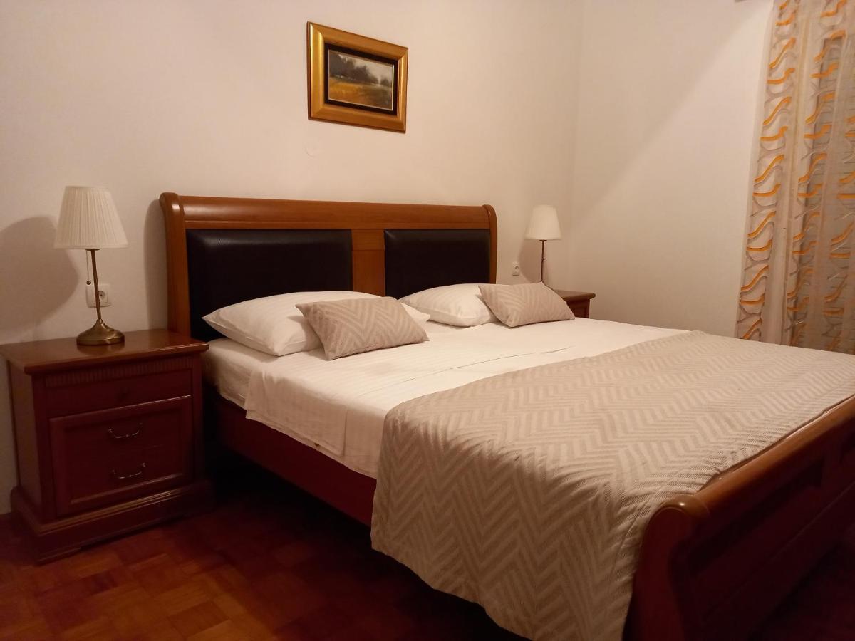 Apartman Noni Biograd Na Moru Eksteriør bilde